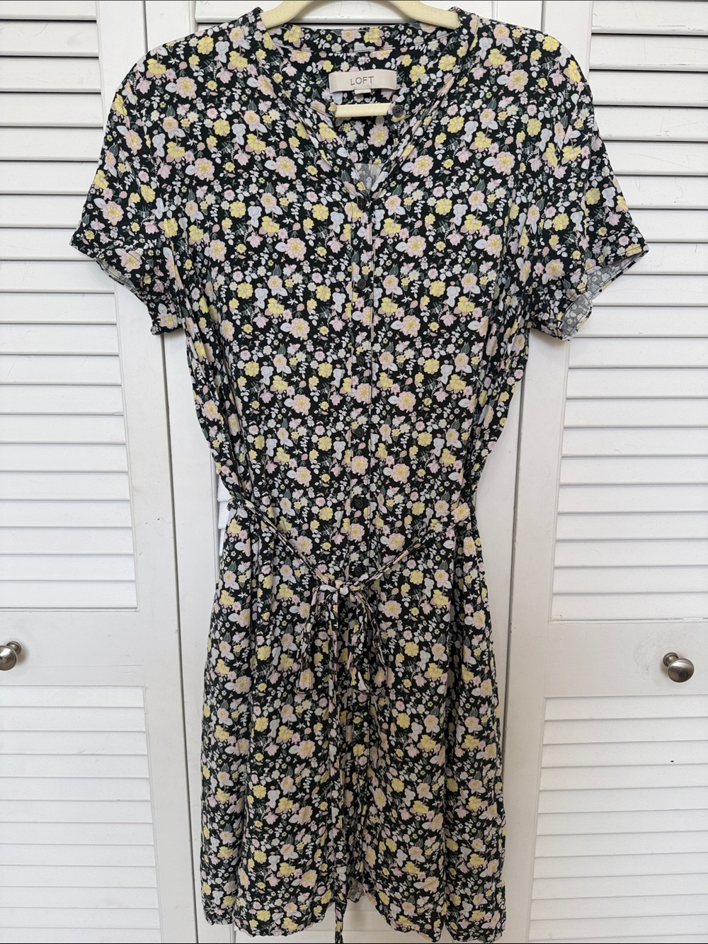 LOFT Green Floral Tie-Waist Dress with Pink and Yellow Blossoms